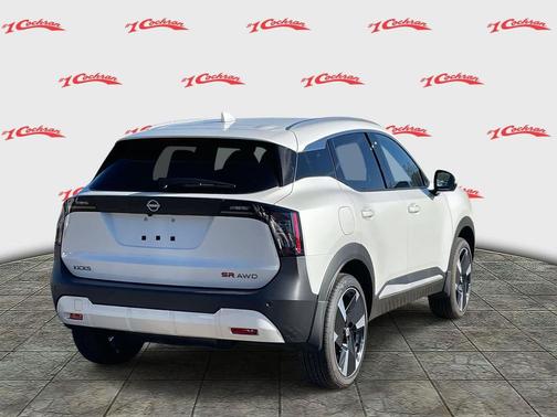 2025 Nissan Kicks SR