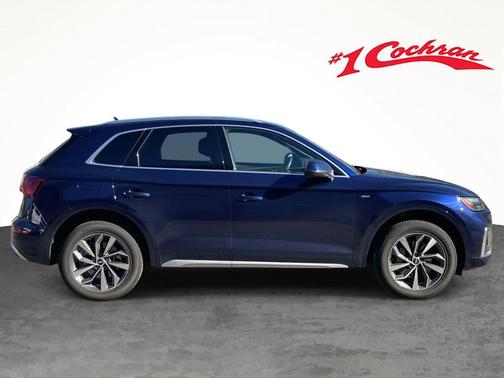 2022 Audi Q5 45 S line Premium Plus