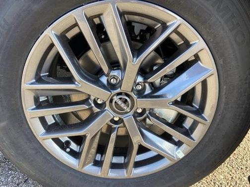 2025 Nissan Rogue S