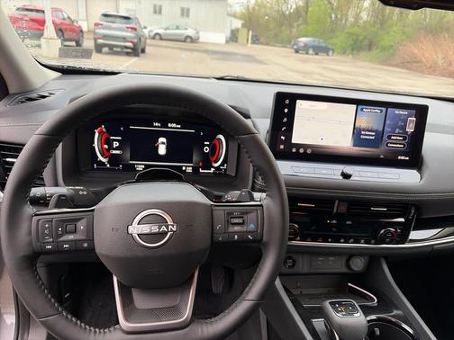 Gun Metallic 2025 Nissan Rogue SL