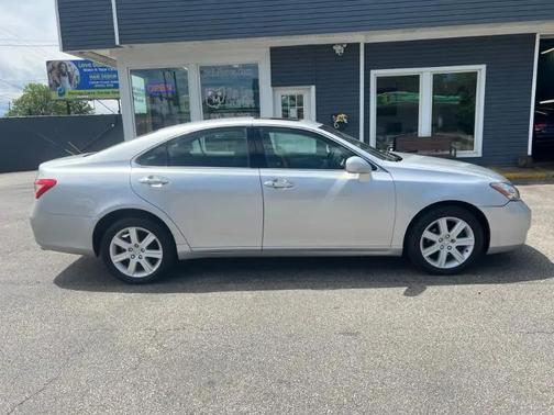 Silver 2008 Lexus ES 350 Base