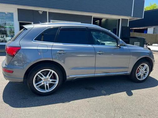 Gray 2014 Audi Q5 2.0T Premium Plus