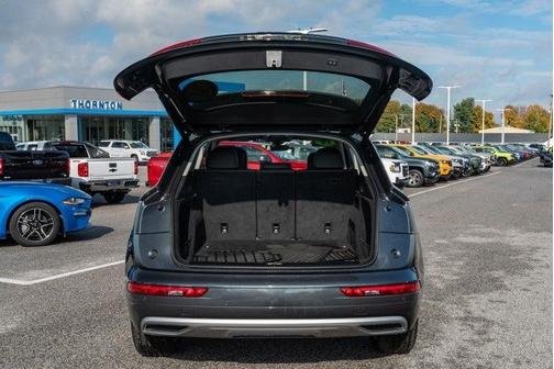 Photo 5 of 30 of 2018 Audi Q5 2.0T Premium Plus