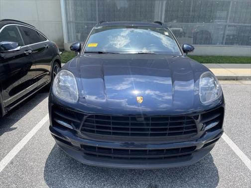 2021 Porsche Macan Base