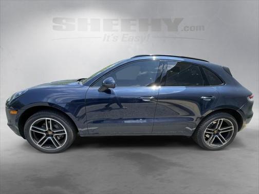 2021 Porsche Macan Base