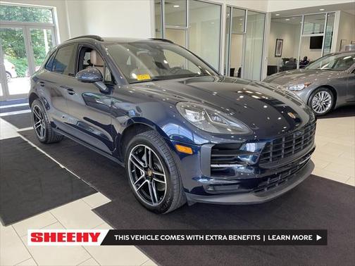 2021 Porsche Macan Base