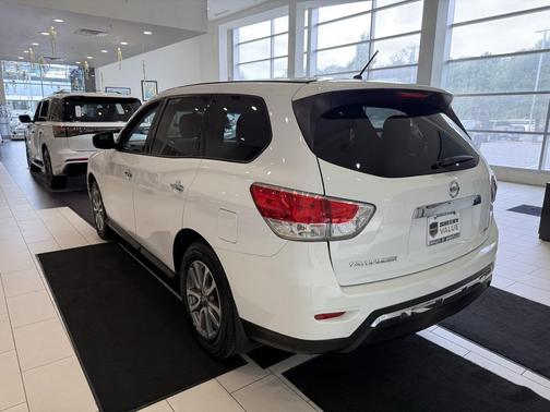 2013 Nissan Pathfinder S