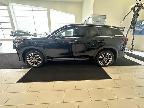 2026 INFINITI QX60 Pure
