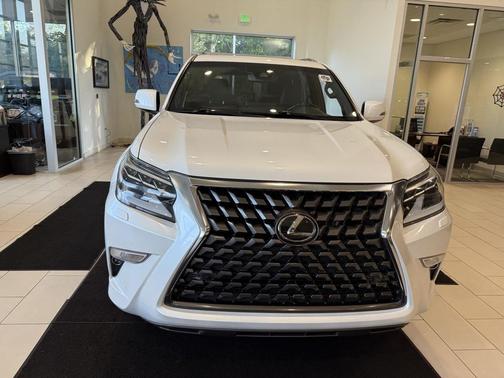 2023 Lexus GX 460 Premium