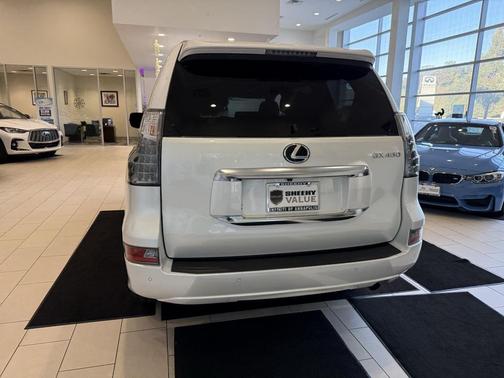 2023 Lexus GX 460 Premium