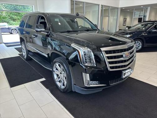 2019 Cadillac Escalade Luxury