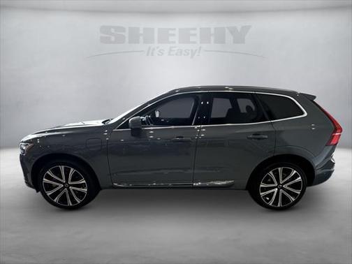 2023 Volvo XC60 Recharge Plug-In Hybrid T8 Ultimate Bright Theme
