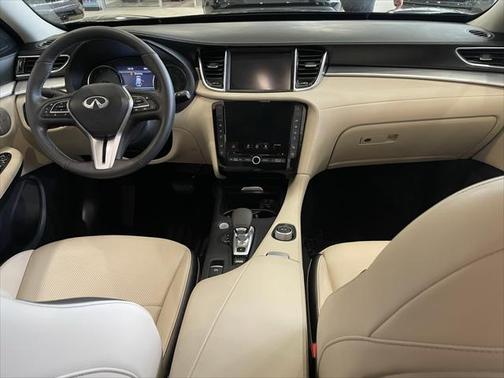 2022 INFINITI QX50 ESSENTIAL AWD