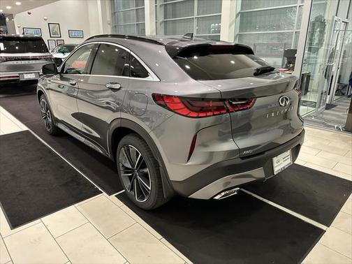 2025 INFINITI QX55 LUXE