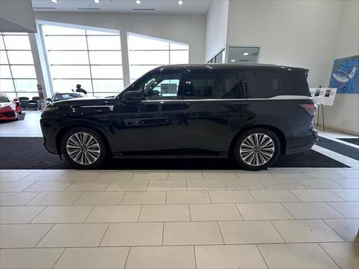 2025 INFINITI QX80 SENSORY AWD