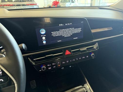 2023 Kia Niro Touring