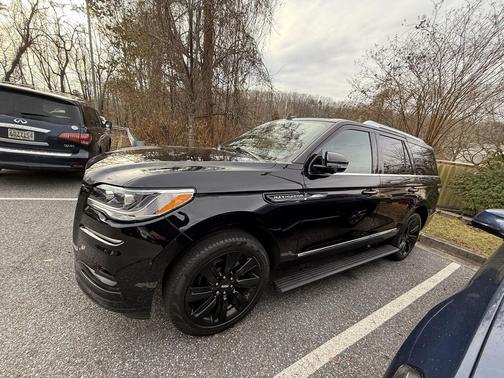 2022 Lincoln Navigator Reserve
