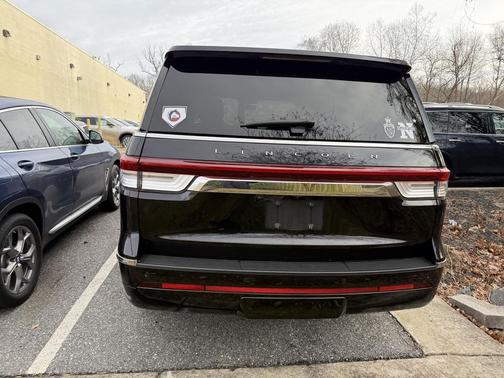 2022 Lincoln Navigator Reserve