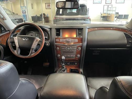 2017 INFINITI QX80 Base
