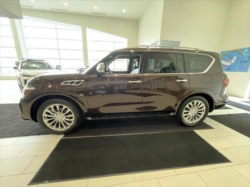 2017 INFINITI QX80 Base