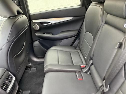 2022 INFINITI QX50 ESSENTIAL AWD
