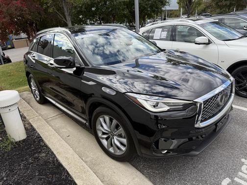 2022 INFINITI QX50 ESSENTIAL AWD
