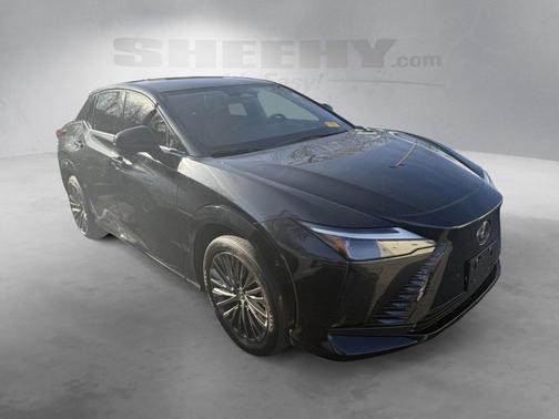 2023 Lexus RZ 450e Luxury