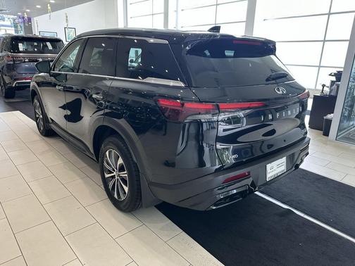 2025 INFINITI QX60 Pure