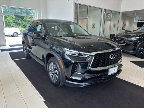 2025 INFINITI QX60 Pure