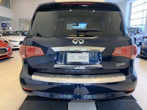 2016 INFINITI QX80 Base