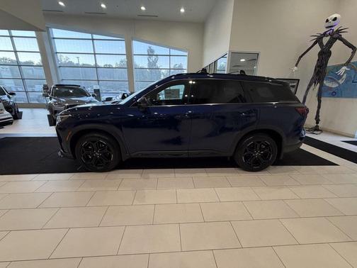 2026 INFINITI QX60 Base
