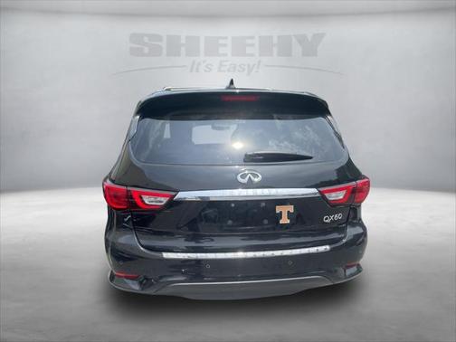 2017 INFINITI QX60 Base