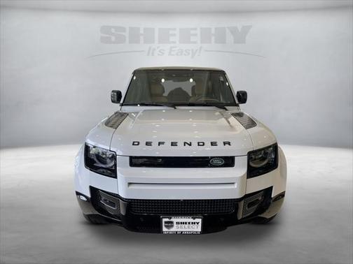 2023 Land Rover Defender 110 V8