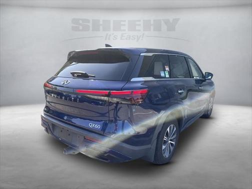 2022 INFINITI QX60 Pure