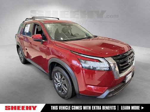2022 Nissan Pathfinder SV 4WD