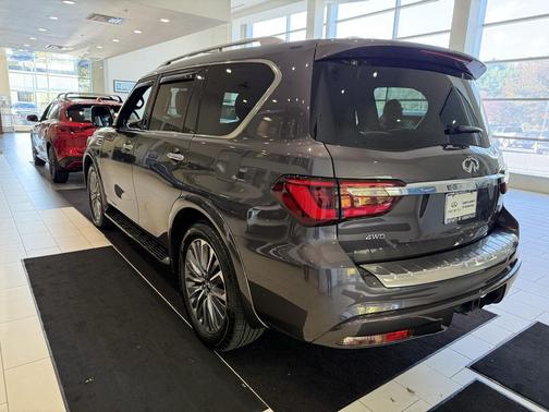 2022 INFINITI QX80 SENSORY AWD