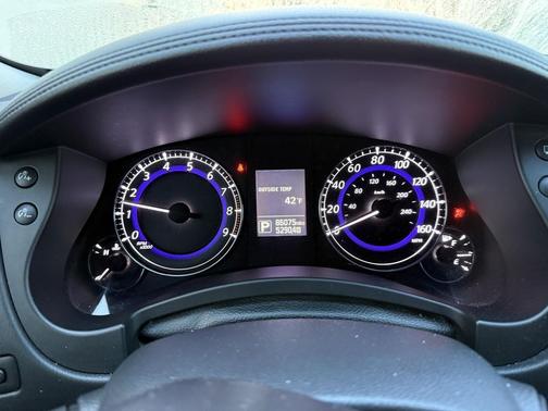 2016 INFINITI QX50 Base