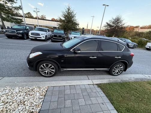 2016 INFINITI QX50 Base