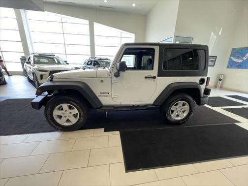 2017 Jeep Wrangler Sport