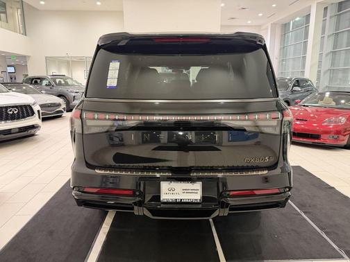 2026 INFINITI QX80 SPORT