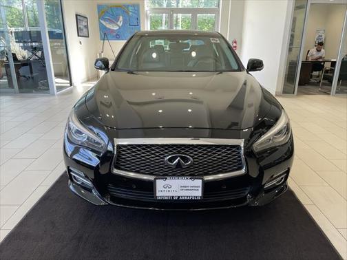 2015 INFINITI Q50 Premium