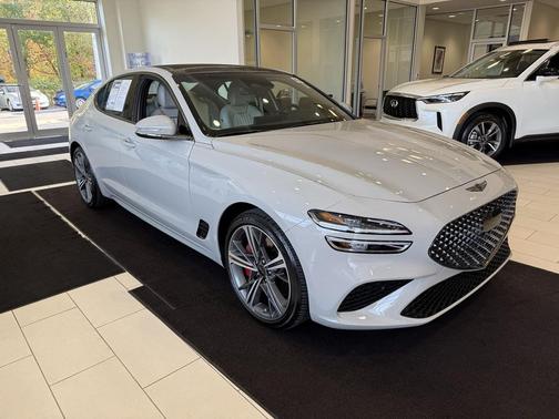 2025 Genesis G70 3.3T AWD Sport Advanced