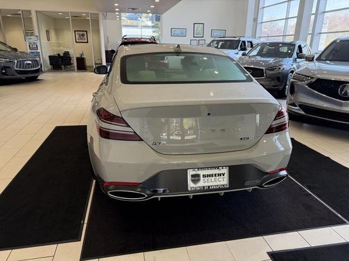 2025 Genesis G70 3.3T AWD Sport Advanced