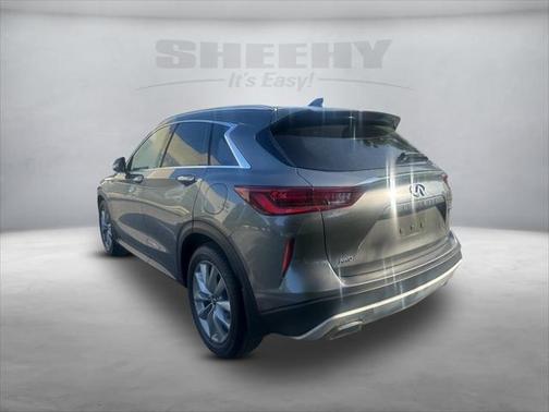 2022 INFINITI QX50 LUXE AWD