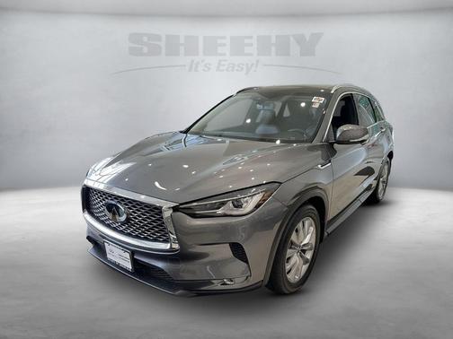 2022 INFINITI QX50 LUXE AWD