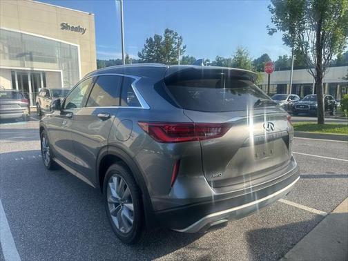 2022 INFINITI QX50 LUXE AWD