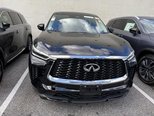 2023 INFINITI QX60 Pure