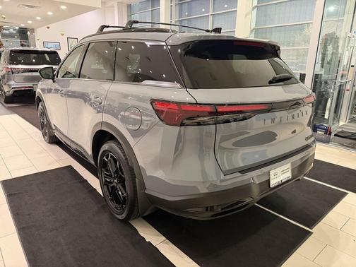 2026 INFINITI QX60 Base