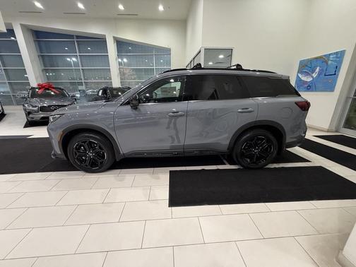 2026 INFINITI QX60 Base