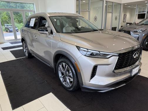 2022 INFINITI QX60 Luxe